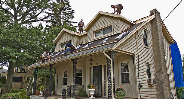 Best Commercial Roofing Services  in Mcdonald, OH